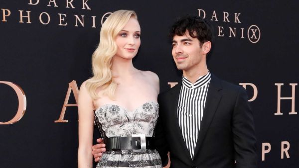 صوفيا تيرنر وجو جوناس