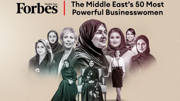 تضم قائمة أقوى 50 سيدة أعمال في منطقة الشرق الأوسط لهذا العام 19 جنسية مختلفة يعملن في 17 قطاعًا. وتتصدر كل من الإمارات ومصر القائمة بـ7 مشاركات، تليها السعودية والمغرب والكويت وعمان بـ4 مشاركات لكل منها. فوربس الشرق الأوسط تكشف عن قائمة أقوى 50 سيدة أعمال في الشرق الأوسط