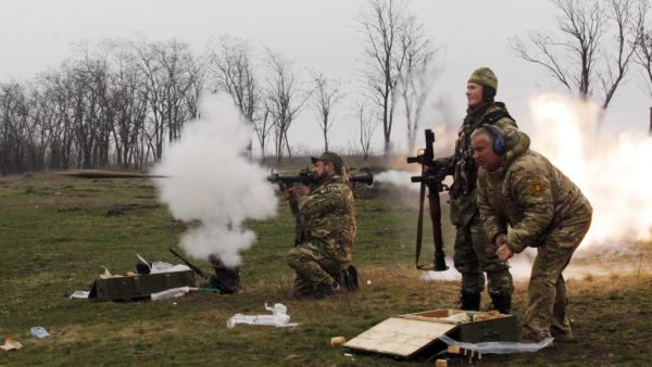 Ukrainian fighters 