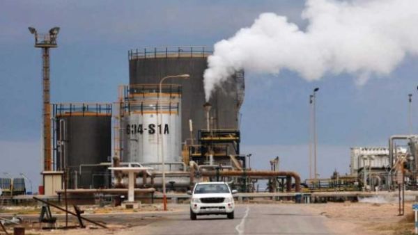 حقل الشرارة النفطي