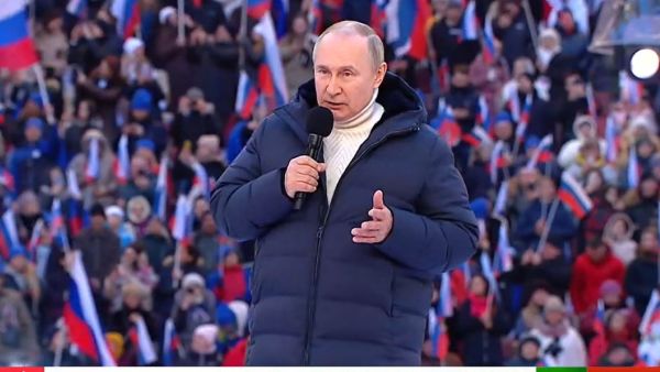 احتفال جماهيري روسي بذكرى ضم القرم