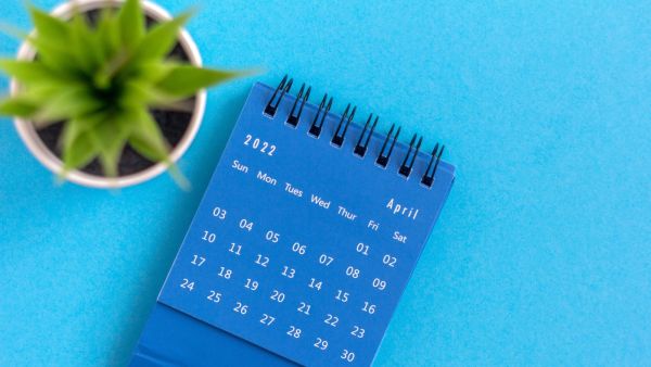 توقعات الأبراج لشهر نيسان/أبريل 2022
