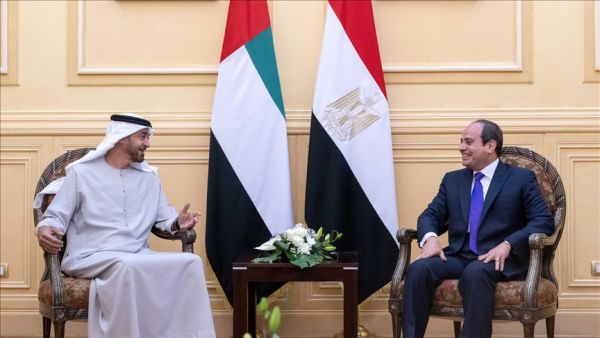 ابن زايد في مصر 