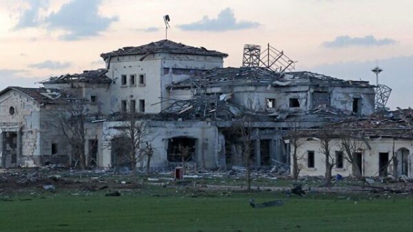 A damaged mansion in Erbil attacks 