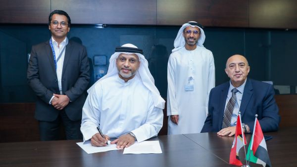 خلال الحدث "حديد الإمارات" و"الشركة الوطنية للصناعة والمناجم الموريتانية" تبرمان اتفاقية تعاون لإنتاج خام الحديد