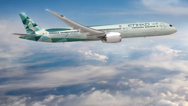 Etihad Greenliner Etihad Airways Adopts Boeing Digital Solution to Further Optimize 787 Fleet Efficiency