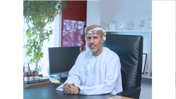 H.E. Shaikh Khalid bin Mustahil Al Mashani the Chairman of Al Salam Bank Al Salam Bank’s $2.2 Billion Bid To Acquire Ithmaar Bank Consumer Banking Division Approved by Ithmaar Holding Shareholders