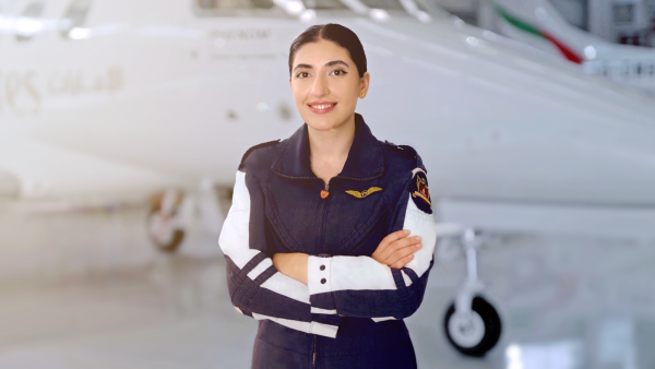 "أكاديمية طيران الإمارات لتدريب الطيارين" تُخرج أول طياريها الدوليين