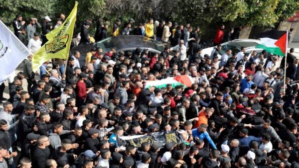  جماهير  غفيرة، تشيع جثماني الشهيدين السعدي و أبو عطية من مخيم جنين 