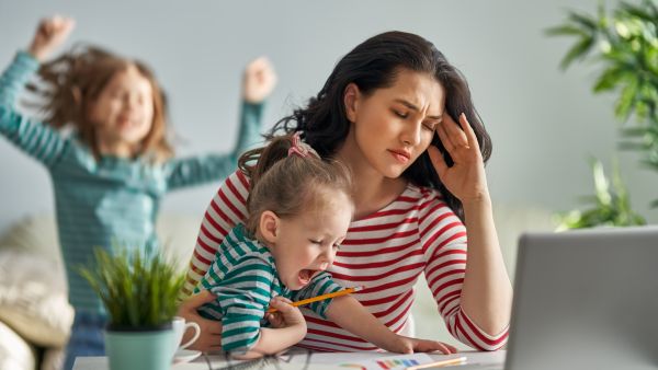 stay at home mothers pay