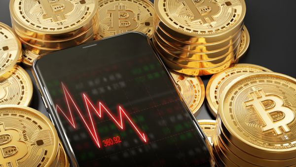 أسعار العملات الرقمية: البيتكوين يهبط إلى 39 ألف دولار
