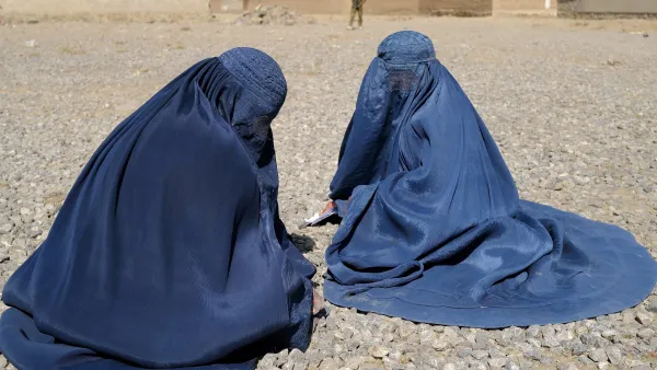 لا. . . المرأة المسلمة ليست مُكَرَّمَة 