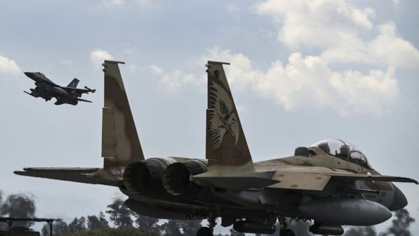 طائرات اسرائيلية