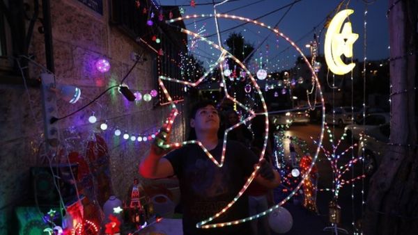 زينة مختلفة للاحتفال بشهر رمضان المبارك