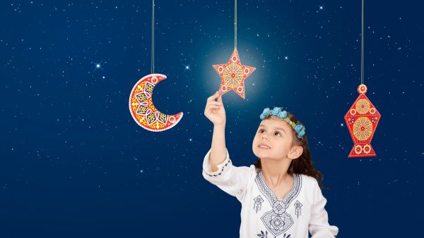 7 عادات جميلة يجب تعليمها للأطفال في رمضان