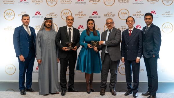 Etihad Engineering Receives Industry Recognition At Aviation Achievement Awards 2022   