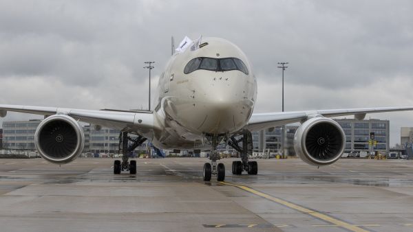 Next-generation aircraft will be deployed to key North American and Indian destinations by peak summer season Etihad Airways Unveils New ‘sustainability50’ Airbus A350 on Inaugural Flight to Paris
