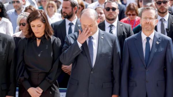 رئيس الوزراء بنيت