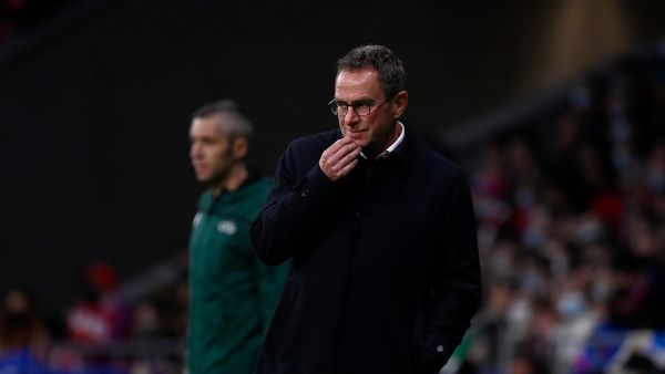 Manchester United's German interim head coach Ralf Rangnick looks on during the UEFA Champions League football match between Atletico de Madrid and Manchester United at the Wanda Metropolitano stadium in Madrid on February 23, 2022. (Photo by OSCAR DEL POZO / AFP)