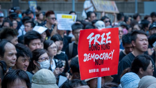 Hong Kong: Pro Liberal News Site Shuts Down After Operating for 23 Years