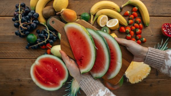 طبيب البوابة: هل يساعد البطيخ في إنقاص الوزن؟