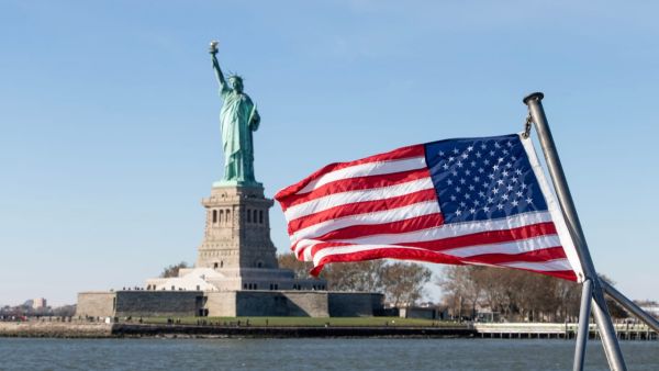 الانفصام الثقافي في الولايات المتحدة يتعمّق