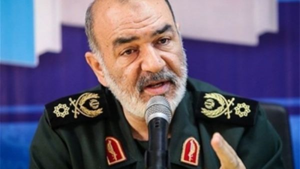القائد العام للحرس الثوري الايراني اللواء حسين سلامي