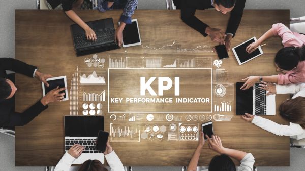كل ما تريد معرفته عن KPIs مؤشرات الأداء الرئيسية 