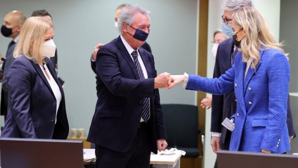 EU foreign ministers set to meet on Monday