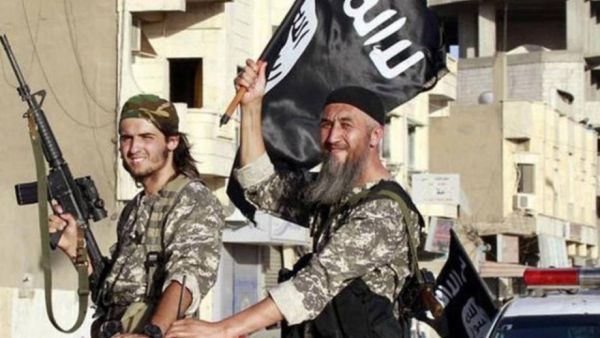 تقوم القوات المصرية منذ شباط/فبراير 2018 بحملة واسعة ضد مجموعات مسلحة ومتطرفة في المنطقة