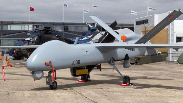 طائرة "مسيرة" تركية الصنع من نوع "كاريال"