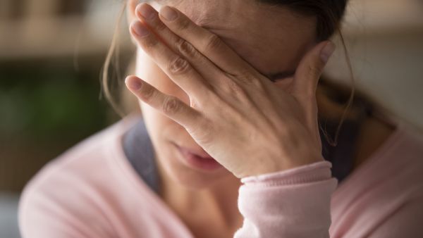5 أمور يجب أخذها بعين الاعتبار خلال رحلة التعافي من الصدمة 5 أمور يجب أخذها بعين الاعتبار خلال رحلة التعافي من الصدمة