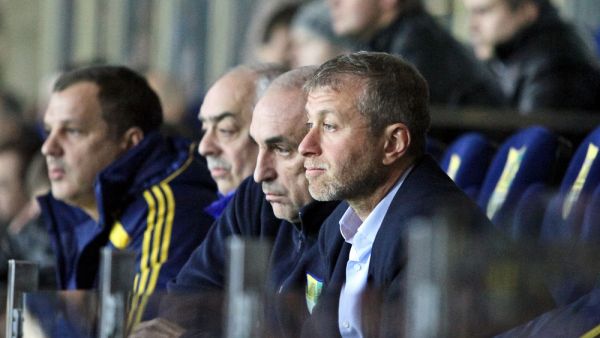 Portugal Obstructs Sale of Roman Abramovich’s Mansion