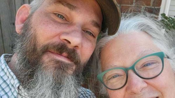 التلفزيون الروسي العام يبث مقاطع فيديو لأمريكيَين مفقودَين بأوكرانيا