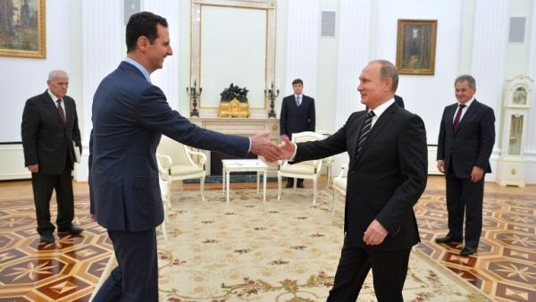 رئيس الوزراء البريطاني جونسون ينجو من اقتراع على سحب الثقة