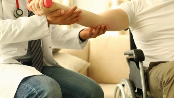 ضمور العضلات أسبابه وعلاجه