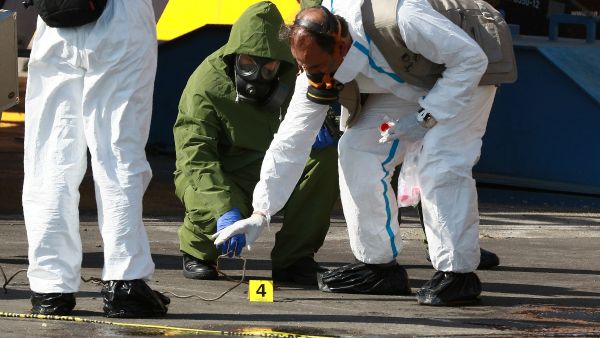Chlorine gas