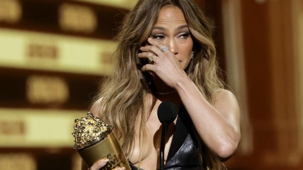Jlo gave a shoutout to her future husband as she accepted her award