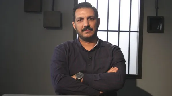 الاعلامي معاذ العمري
