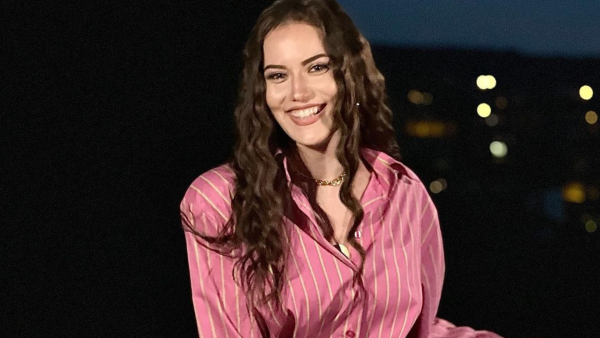  Emre Konuk described her as a “precious stone”