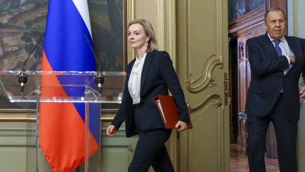 ليز تراس مرشحة لرئاسة الحكومة البريطانية