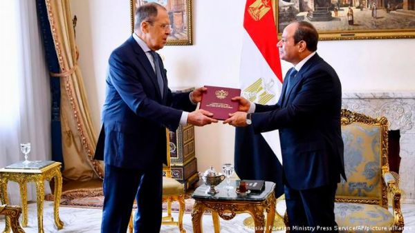 جولة في وقت حساس للوزير الروسي الى افريقيا