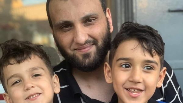 الفنان هاني رمضان بعد الافراج عنه