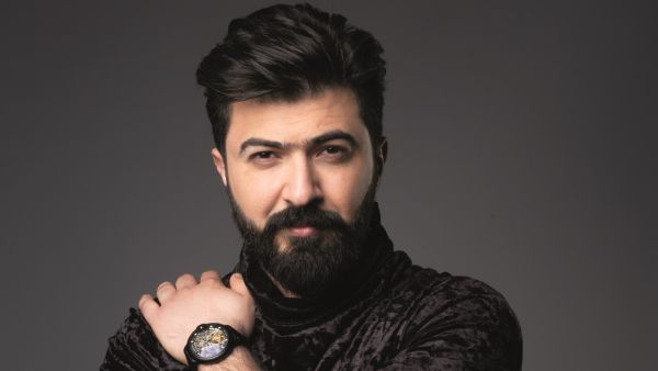 سيف نبيل