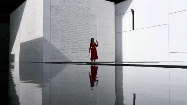 In the shadows of Louvre 