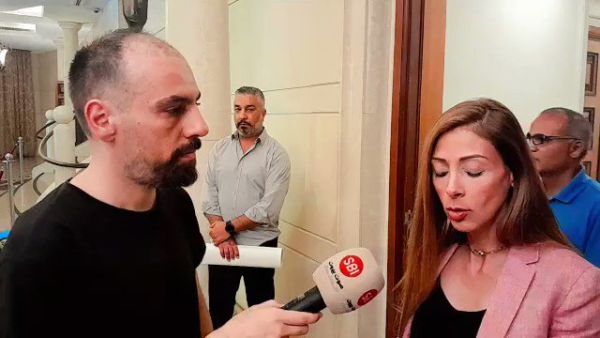 نائبة لبنانية تكشف عن تعرضها للتحرش تحت قبة البرلمان!