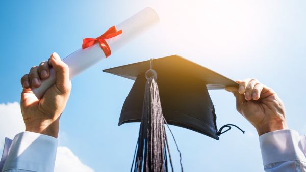 أجمل العبارات عن النجاح التوجيهي