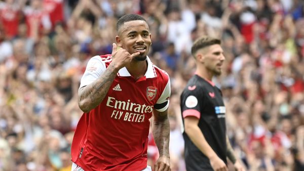 جيزوس المتألق يقود هجوم آرسنال اليوم (المصدر: أ ف ب)