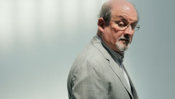 "المسلم الأعلى" كخلفية للاعتداء على رشدي