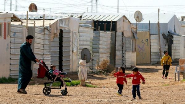  36% من اللاجئين السوريين يعانون من الديون